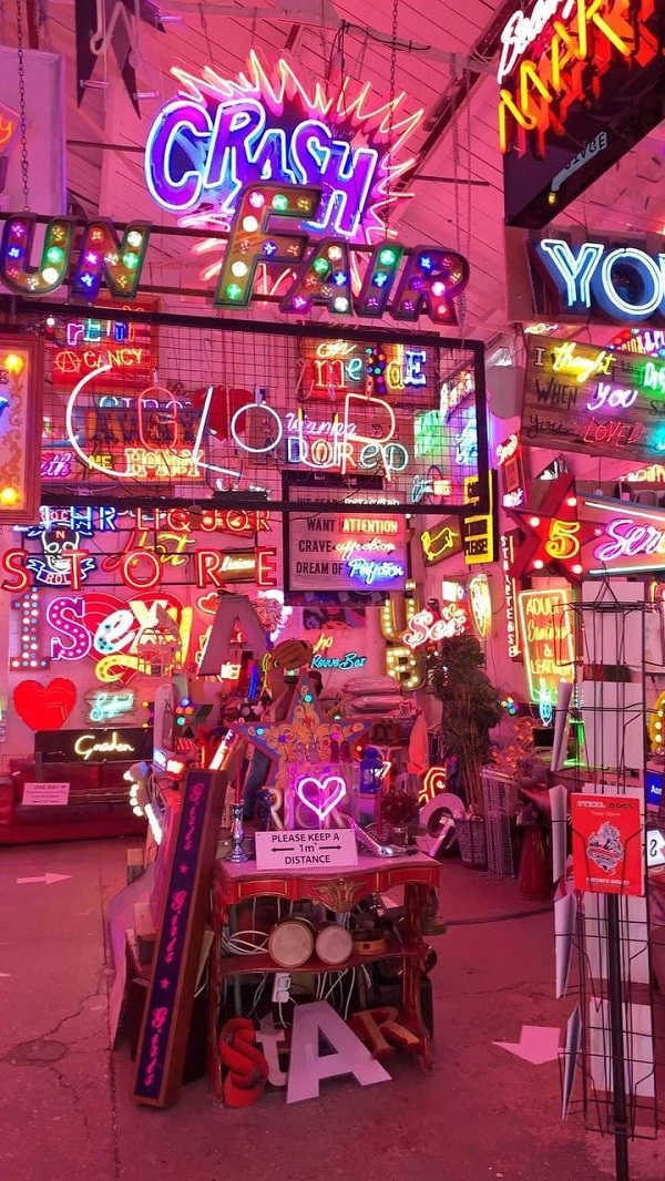 Hình nền Neon cho điện thoại 7