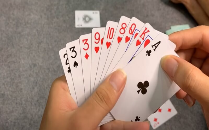 Luật chơi bài ù 9 lá – cách chơi dễ hiểu cho người mới
