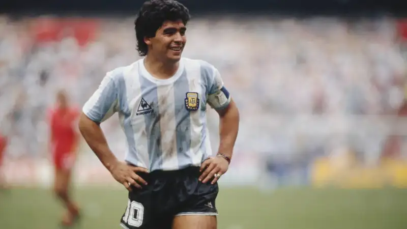 Game FIFA có Maradona nên tham gia ngay